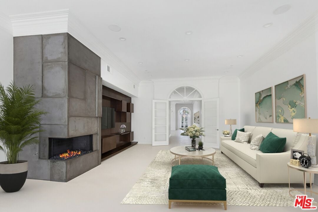 Ivory Arcadia, Martin Lane, 90210