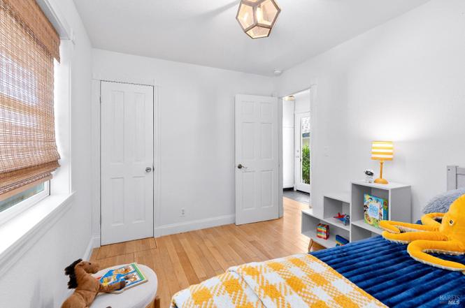 2387 Yajome St