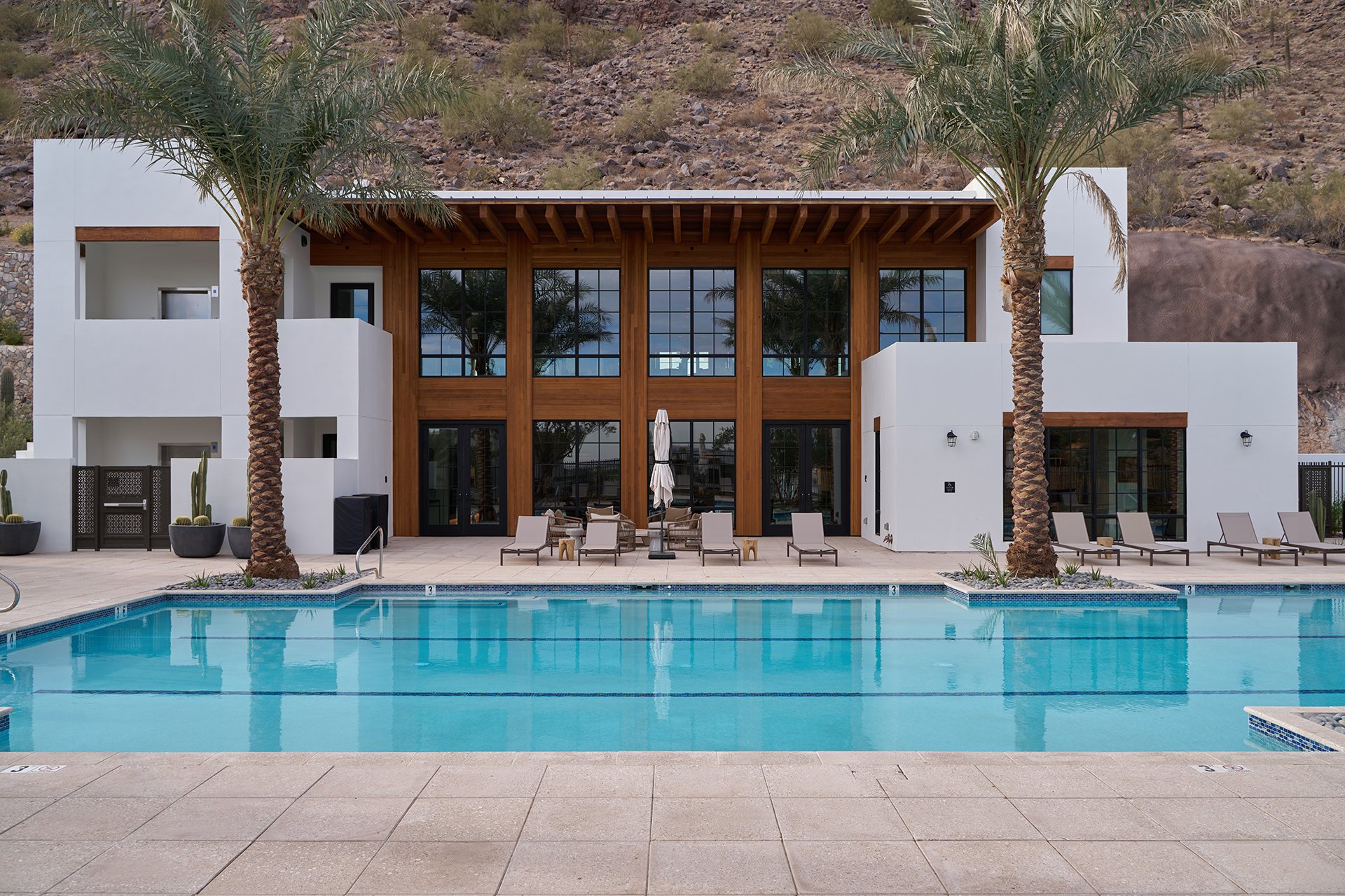 5000 N Camelback Ridge Road # 109