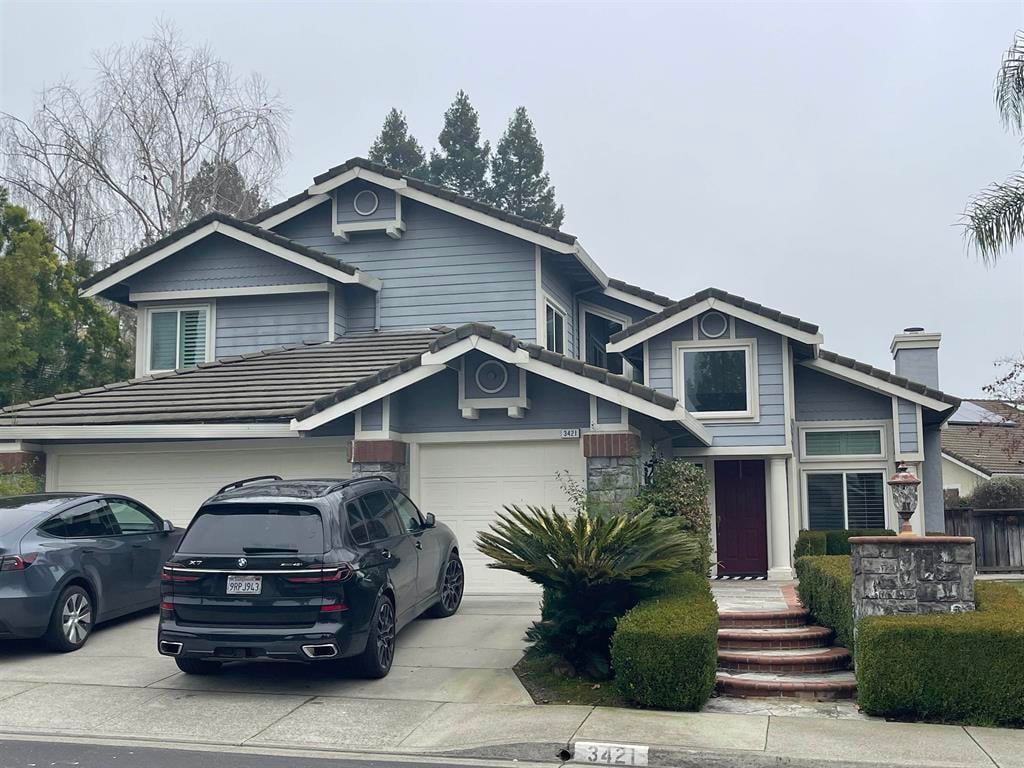 3421 Blackhawk Meadow