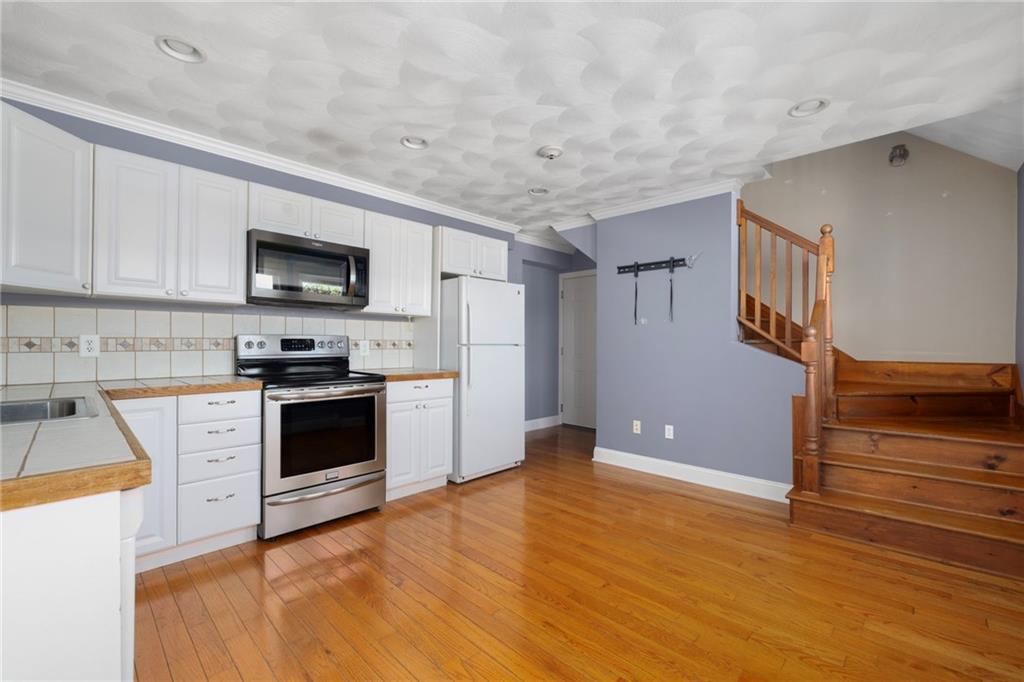 2799 Pawtucket Avenue, East Providence, RI 02914