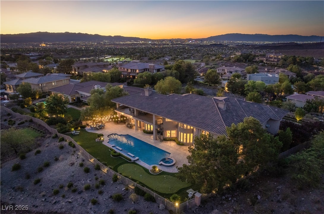 Are There New Construction Opportunities in Anthem Country Club?