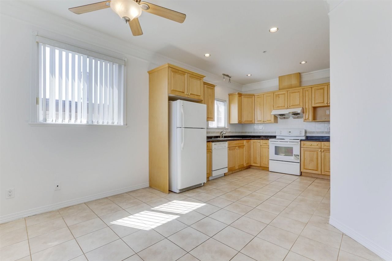 268 E 45th Ave