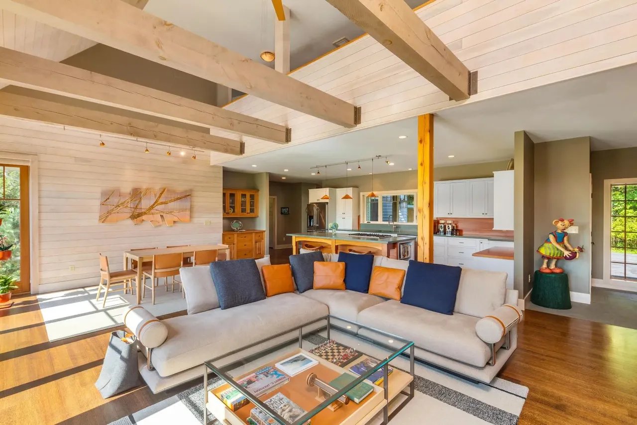 New Listing! 17 Bailey Farm Road, Freeport, ME 04032 – $1,400,000