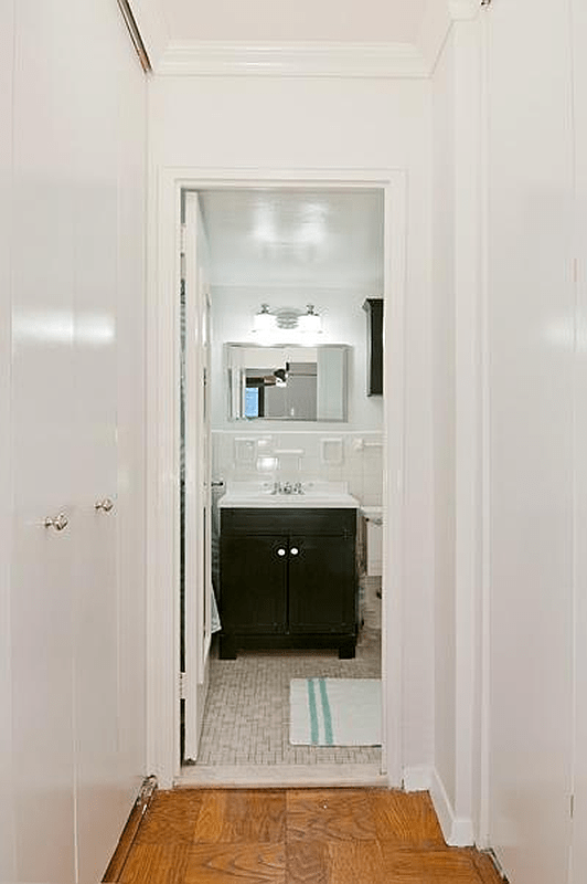 130 E 18th St #8P
