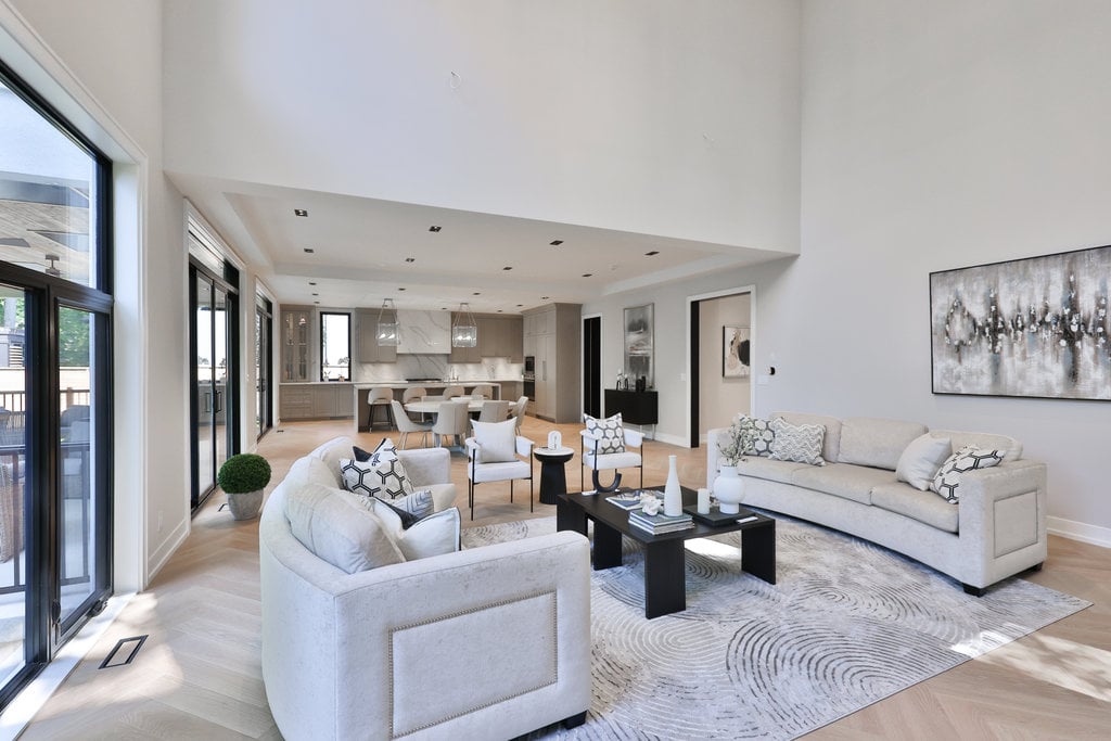 1380 Birchwood Heights Dr