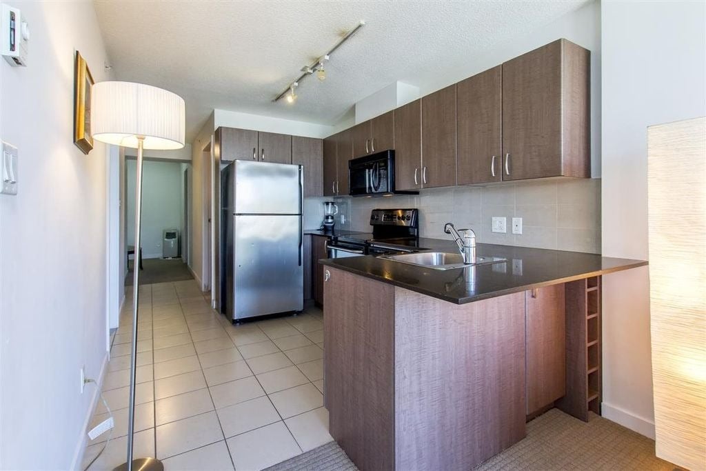 610 Granville St, #2309
