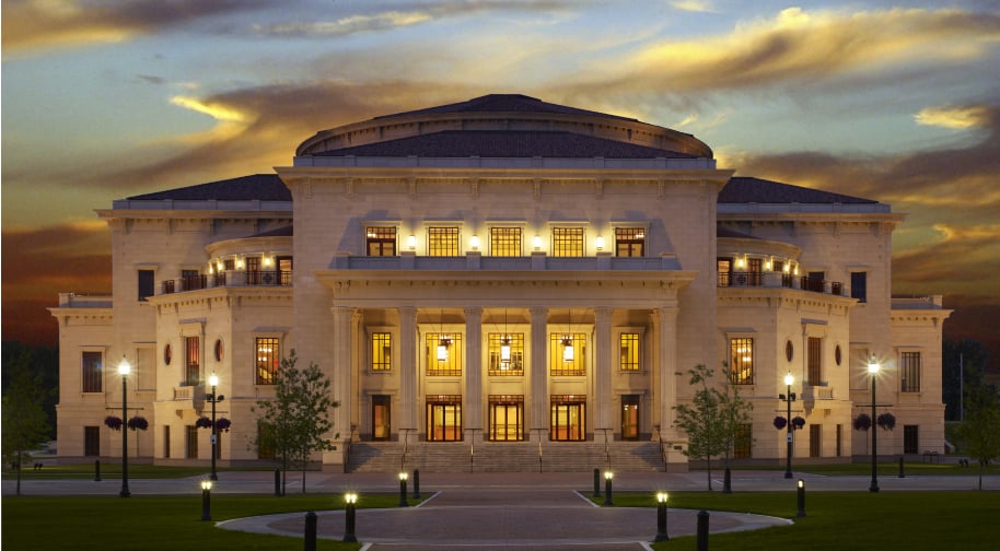 The Palladium’s Ripple Effect: How Carmel’s Arts Landmark Boosts Nearby Businesses