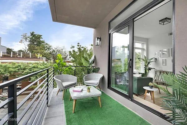 253 Tompkins Avenue #3B