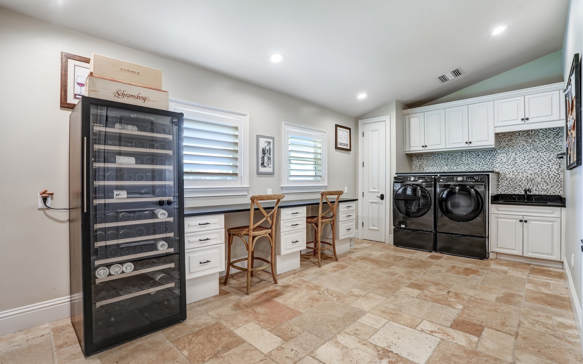 7562 Cordoba Cir