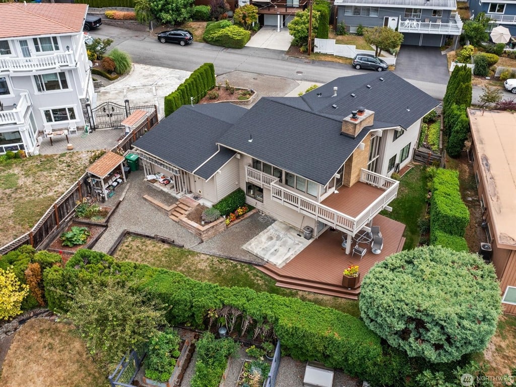 2835 67th Ave SE
