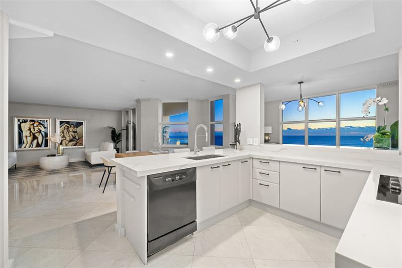 2100 N Ocean Blvd: Unit 18D