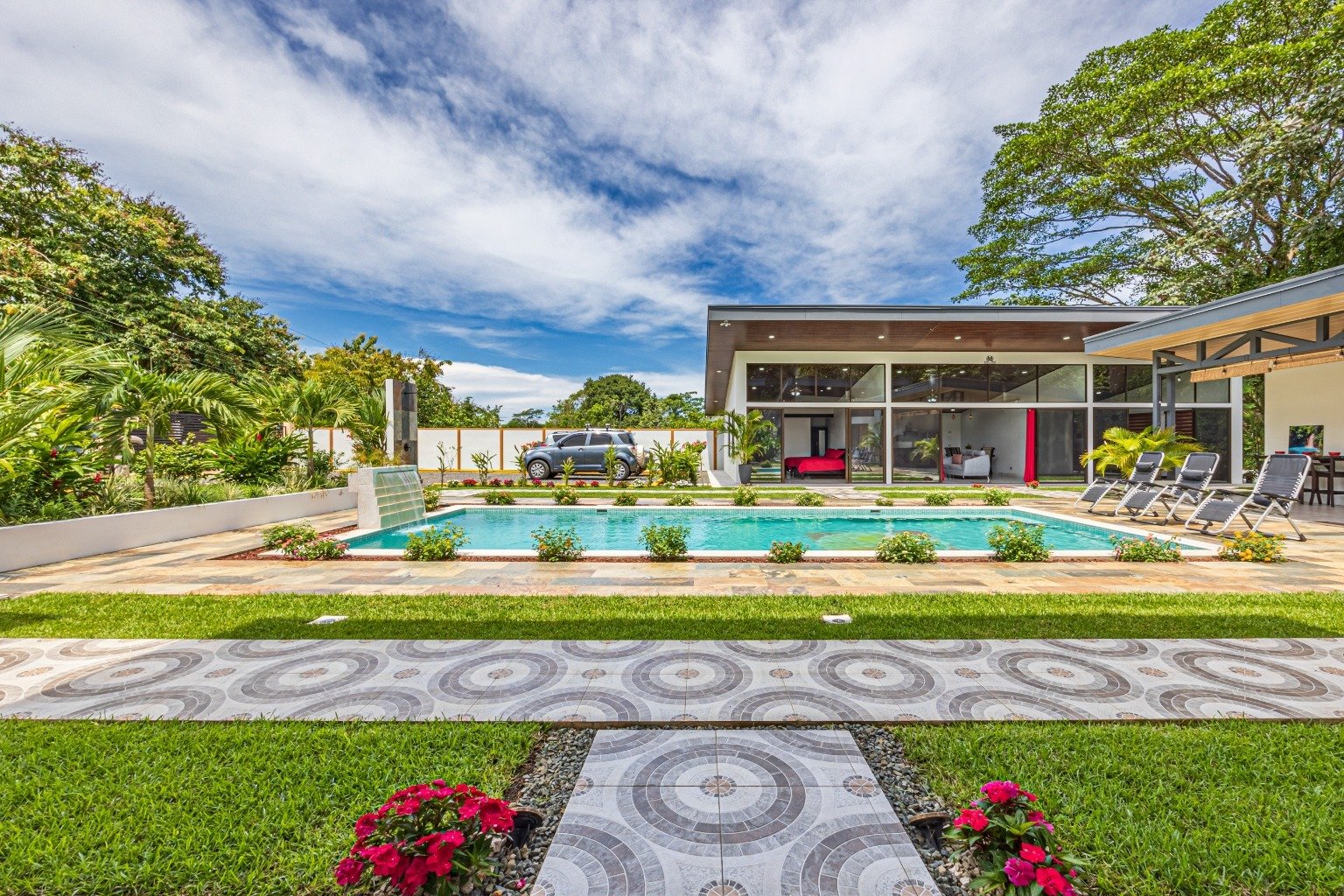 Incredible turnkey investment opportunity, 3 Rental villas, and a 2 Bedroom Home with a large pool.
