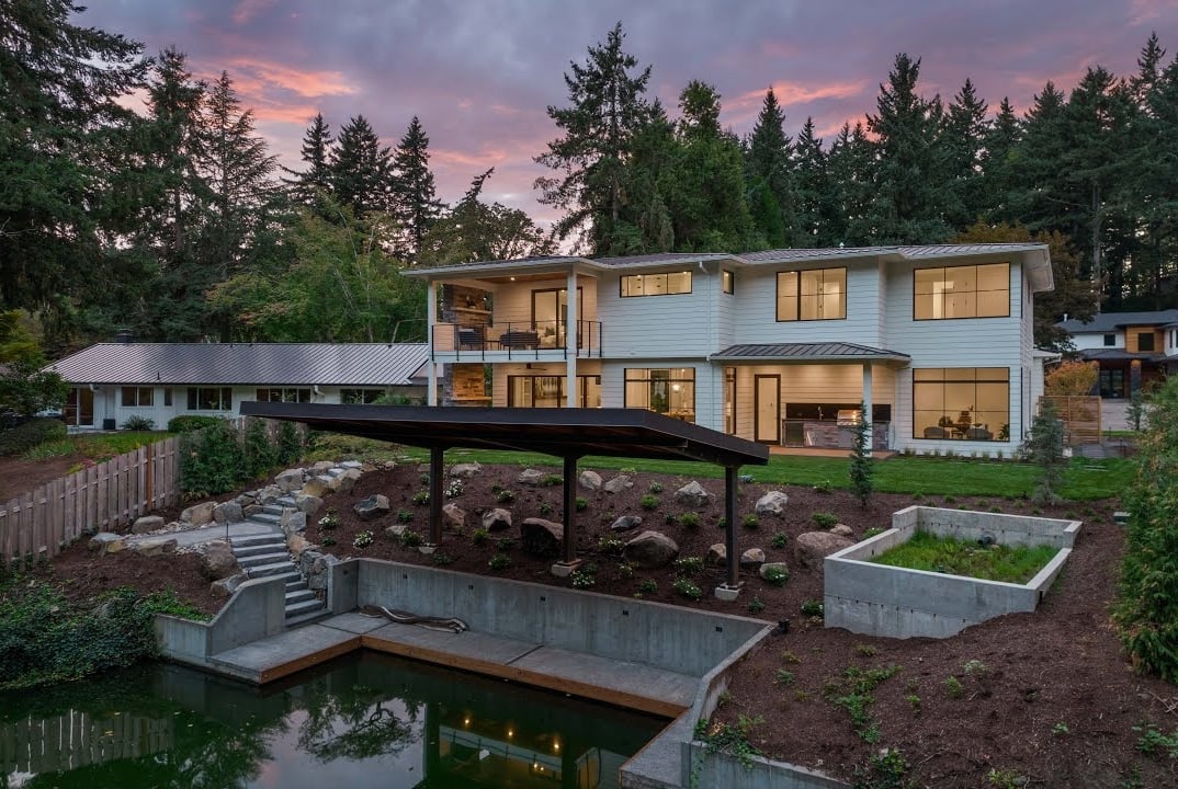 Waterfront New Construction in Lake Oswego - 18015 Cardinal Dr