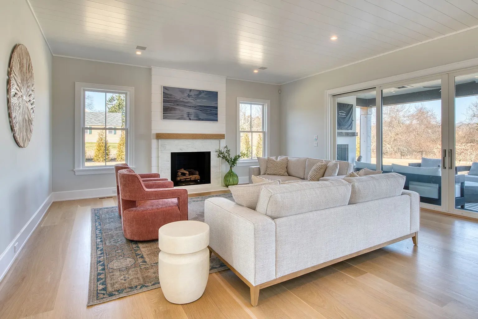2892 Montauk Highway