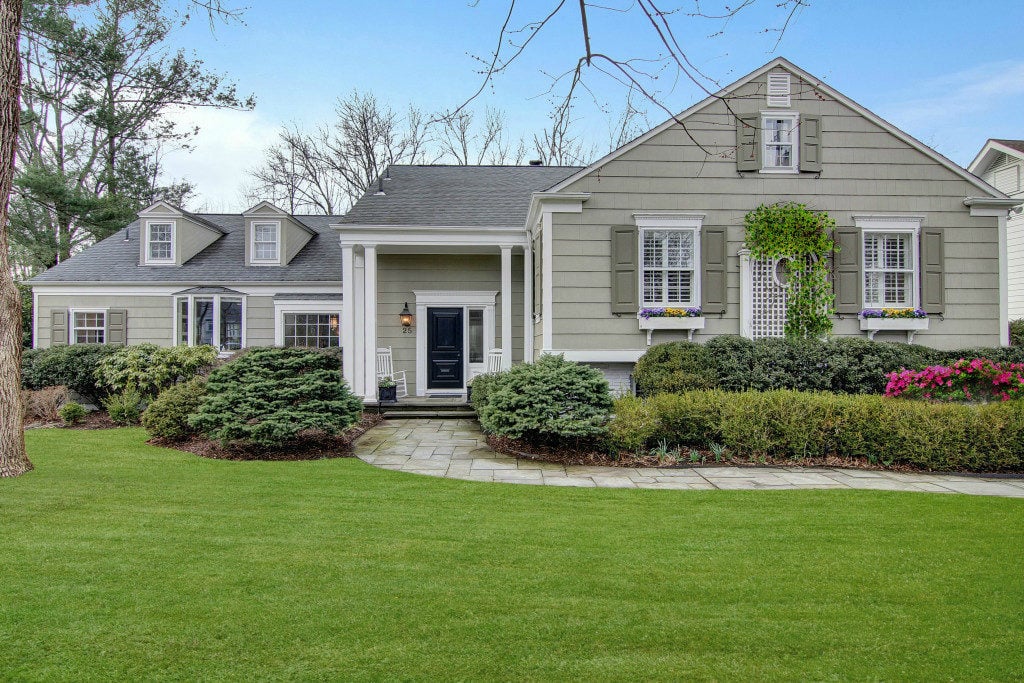 Just Sold! 25 Farmstead Road, Short Hills – $1,668,400