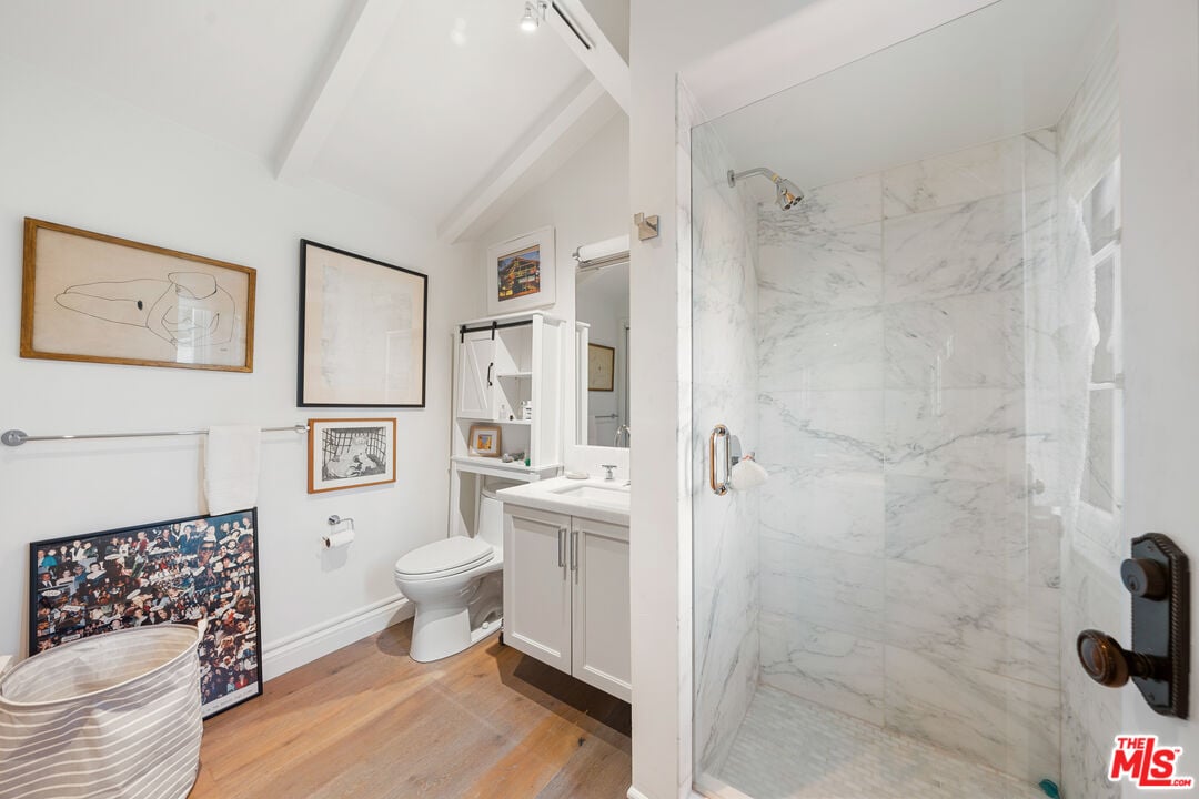 Miller, Los Angeles, 90069