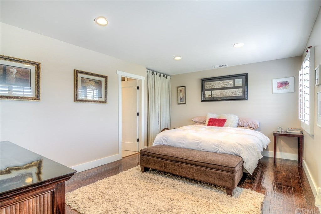 3221 Nebraska Pl