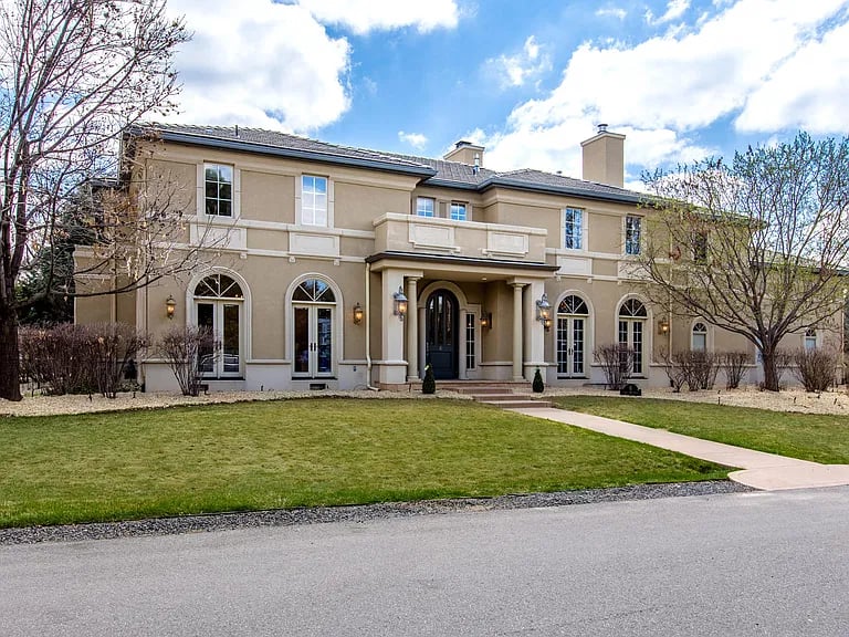 6 Gray Owl Rd