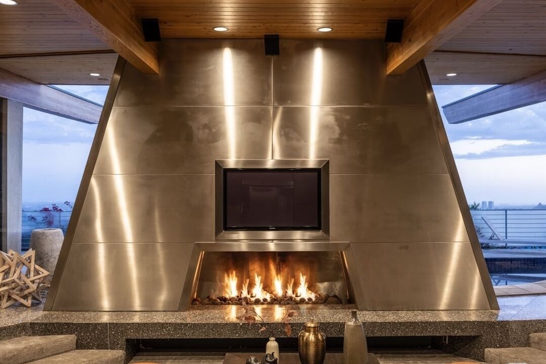 Orion Crest, Devlin Dr, 90069