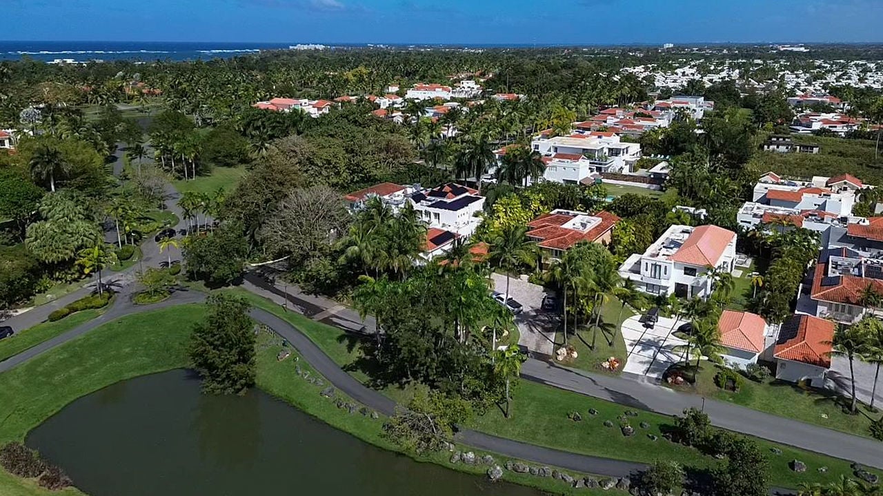 352 DORADO BEACH EAST