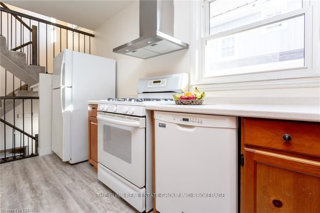 22 Thomas Janes Dr