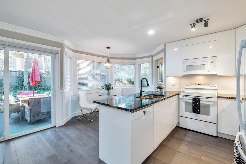 8560 162 St, #43