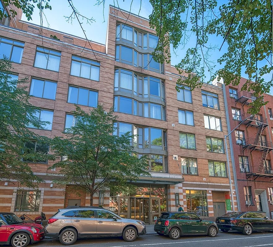130 West 15th #6F