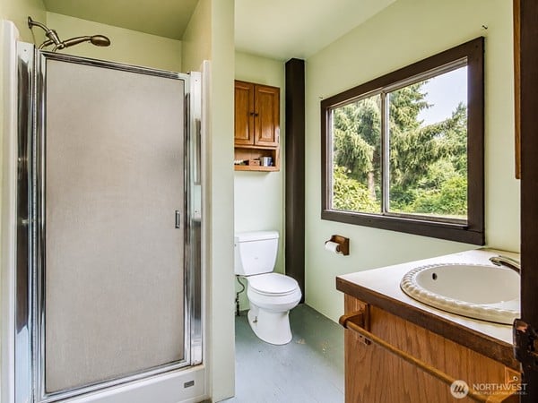 3086 Standard Rd, Deming, WA 98244