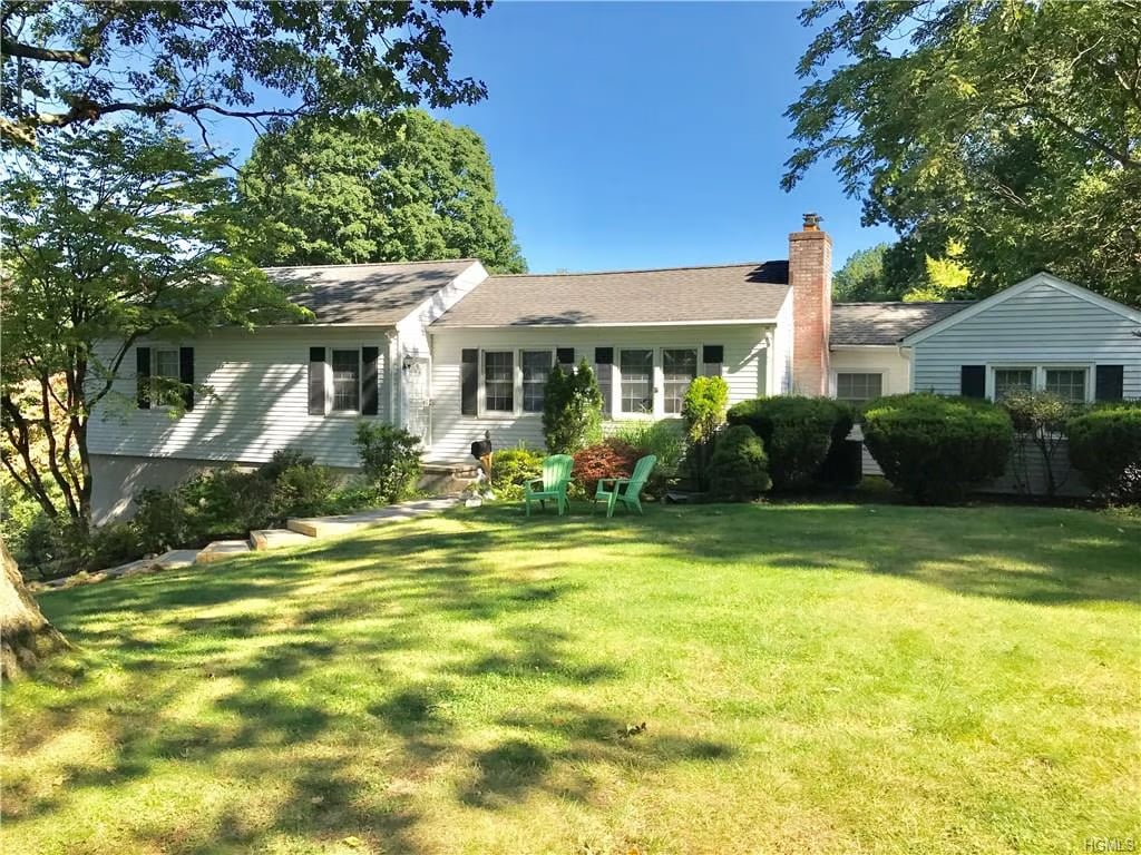 40 Beacon Hill Rd