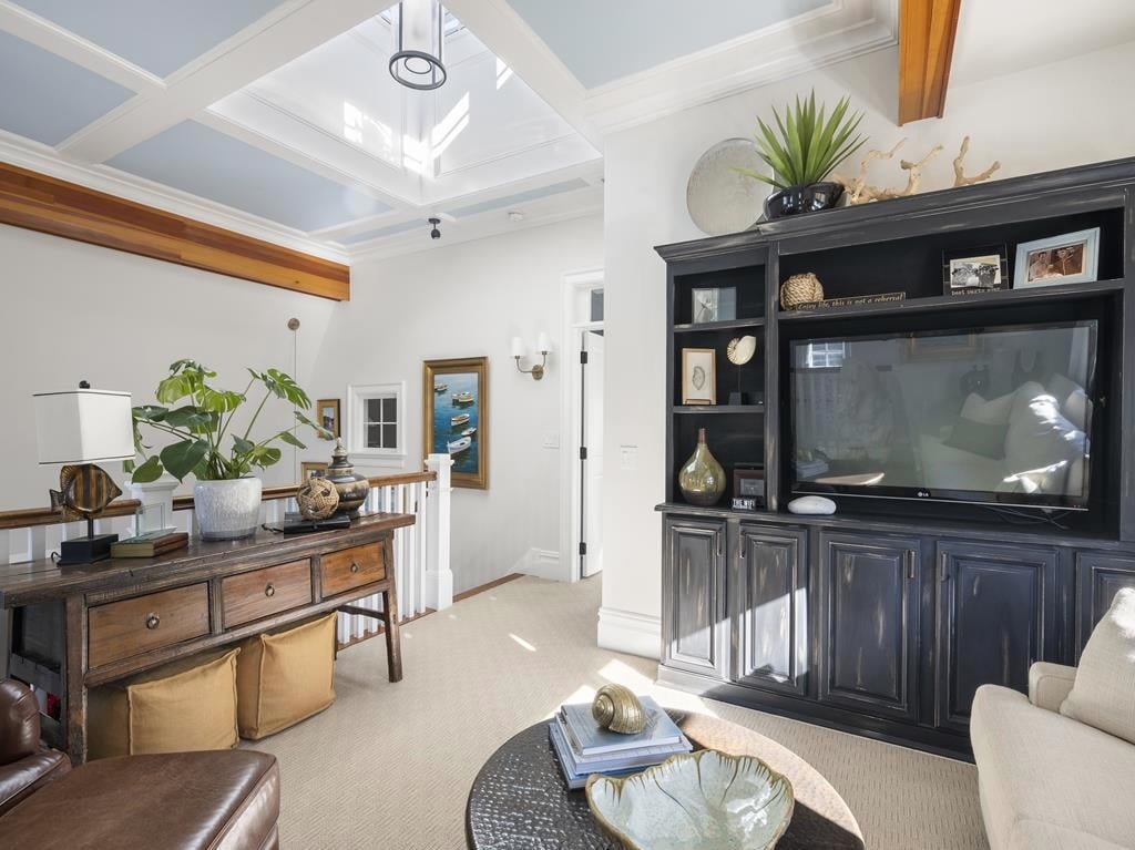 242 Katama Rd