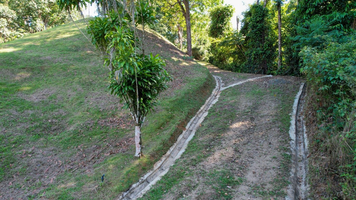 1.3-Acre Mountain View Land with 3 Building Sites in Uvita