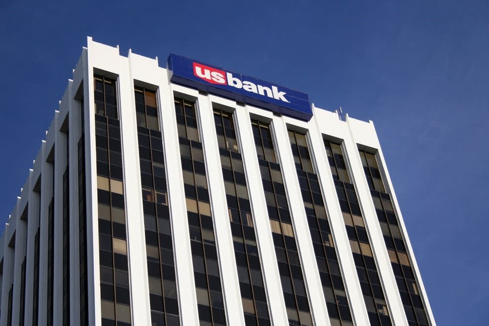 St. Paul’s U.S. Bank Center Heads to Auction With $1 Million Starting Bid