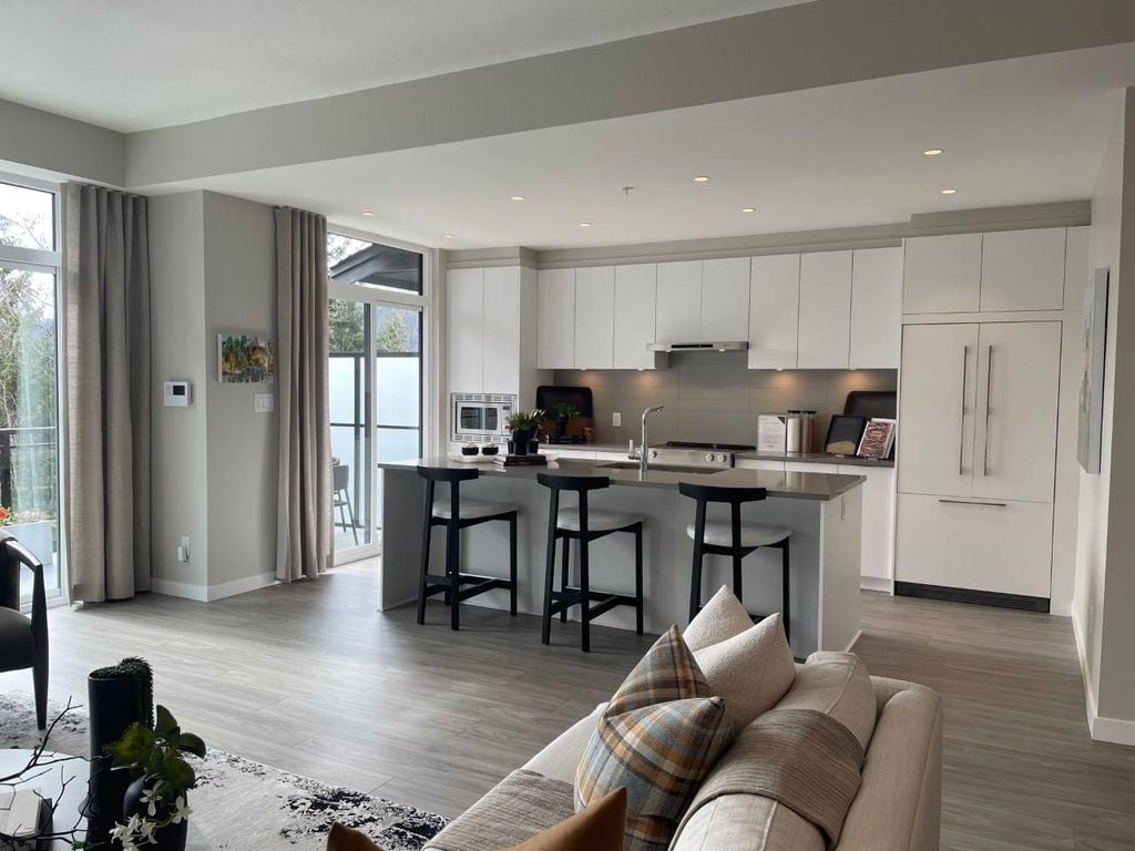 41251 Highline Pl