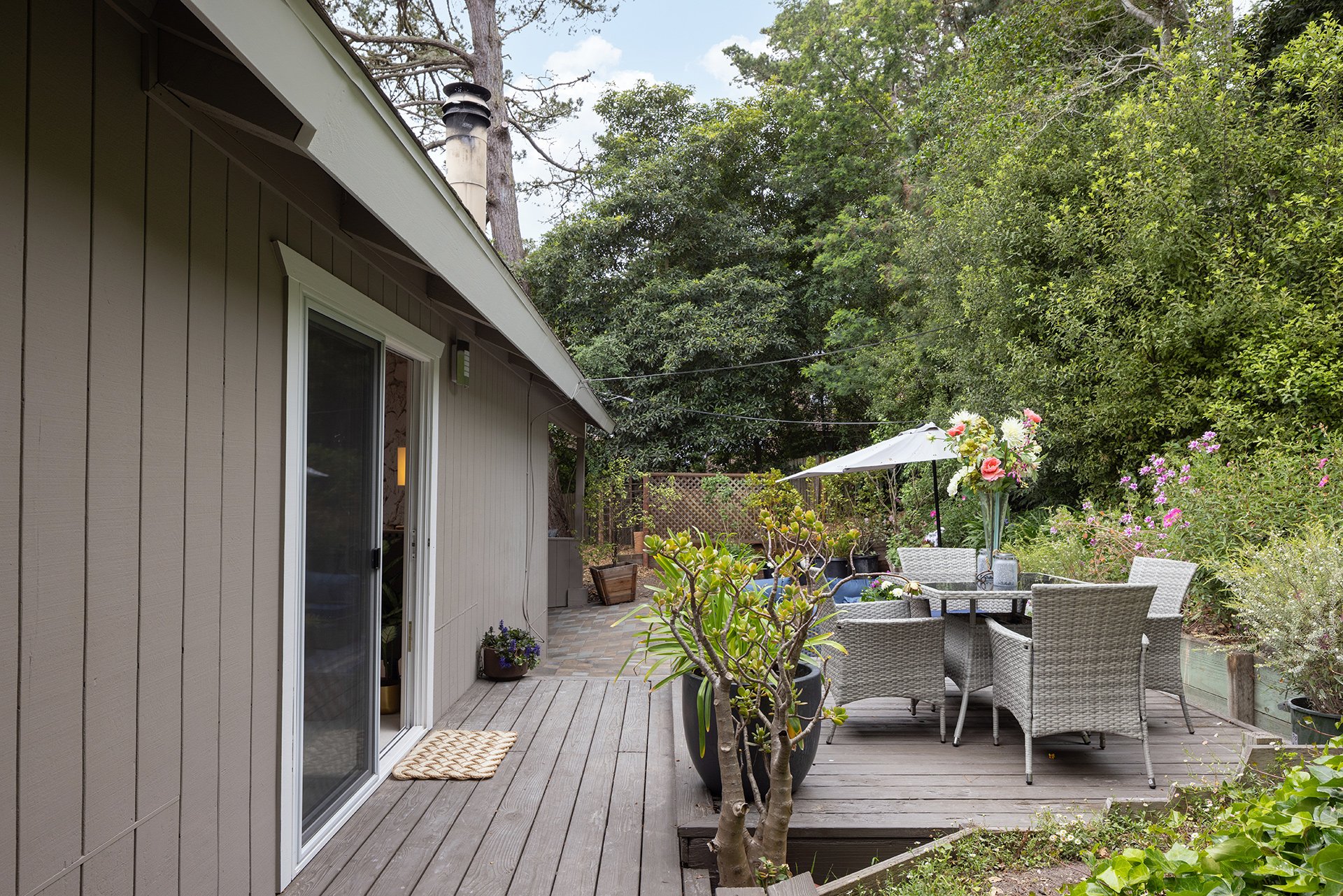 Updated Carmel Retreat - 3391 Carpenter Rd