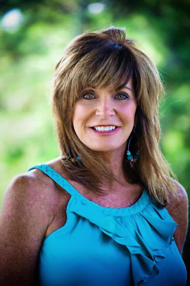 Linda  Lee