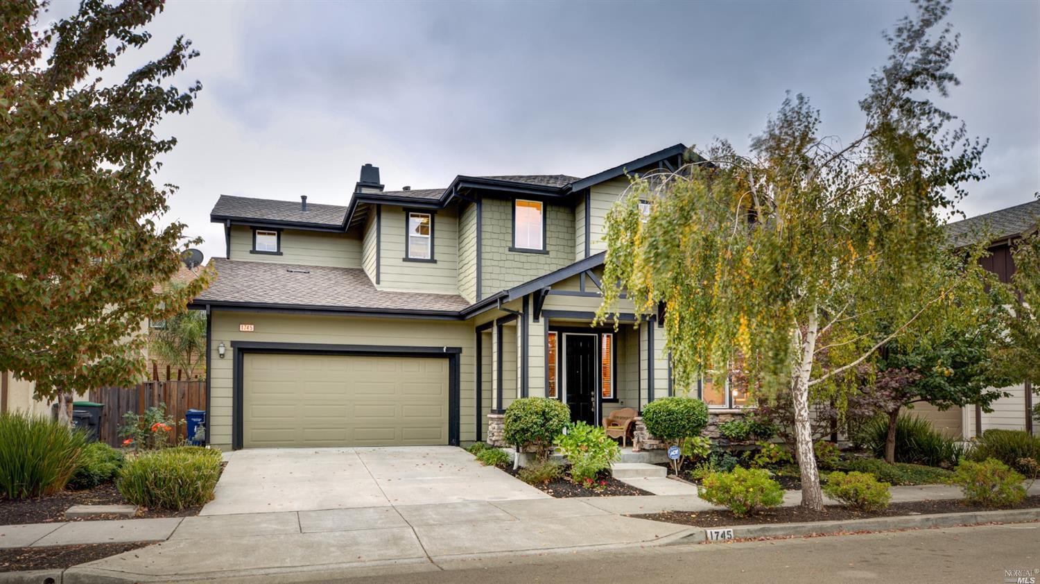 1745 Tessa Way