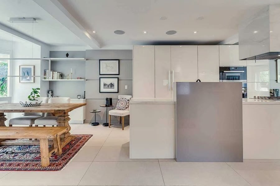 30 St Hildas Ave