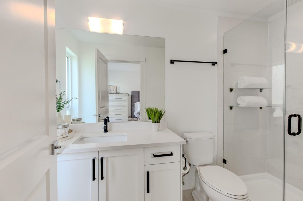 16433 19 Ave, #42