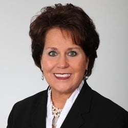 Kathy Voss Rolla, MO Real Estate Agent Headshot
