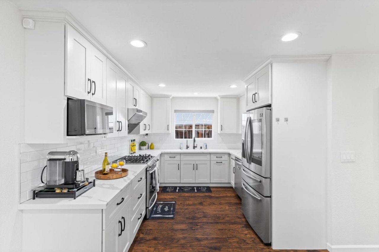 3126 Drywood Ln