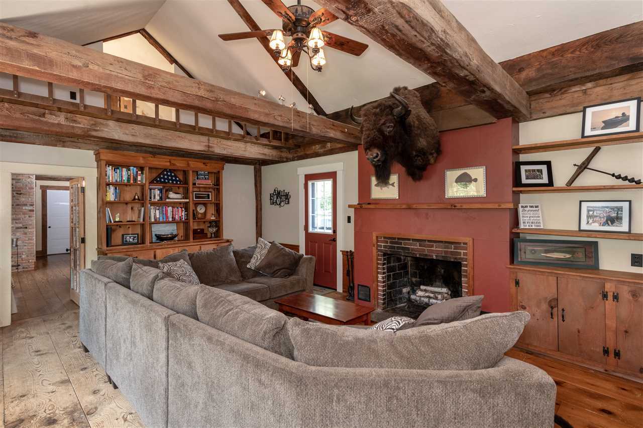 73 Schoolhouse Hill Rd