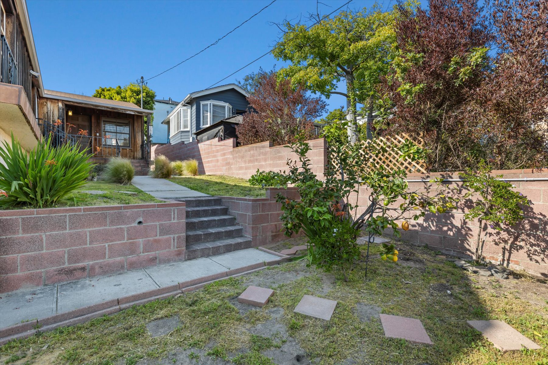 711 Pier Ave, Ocean Park