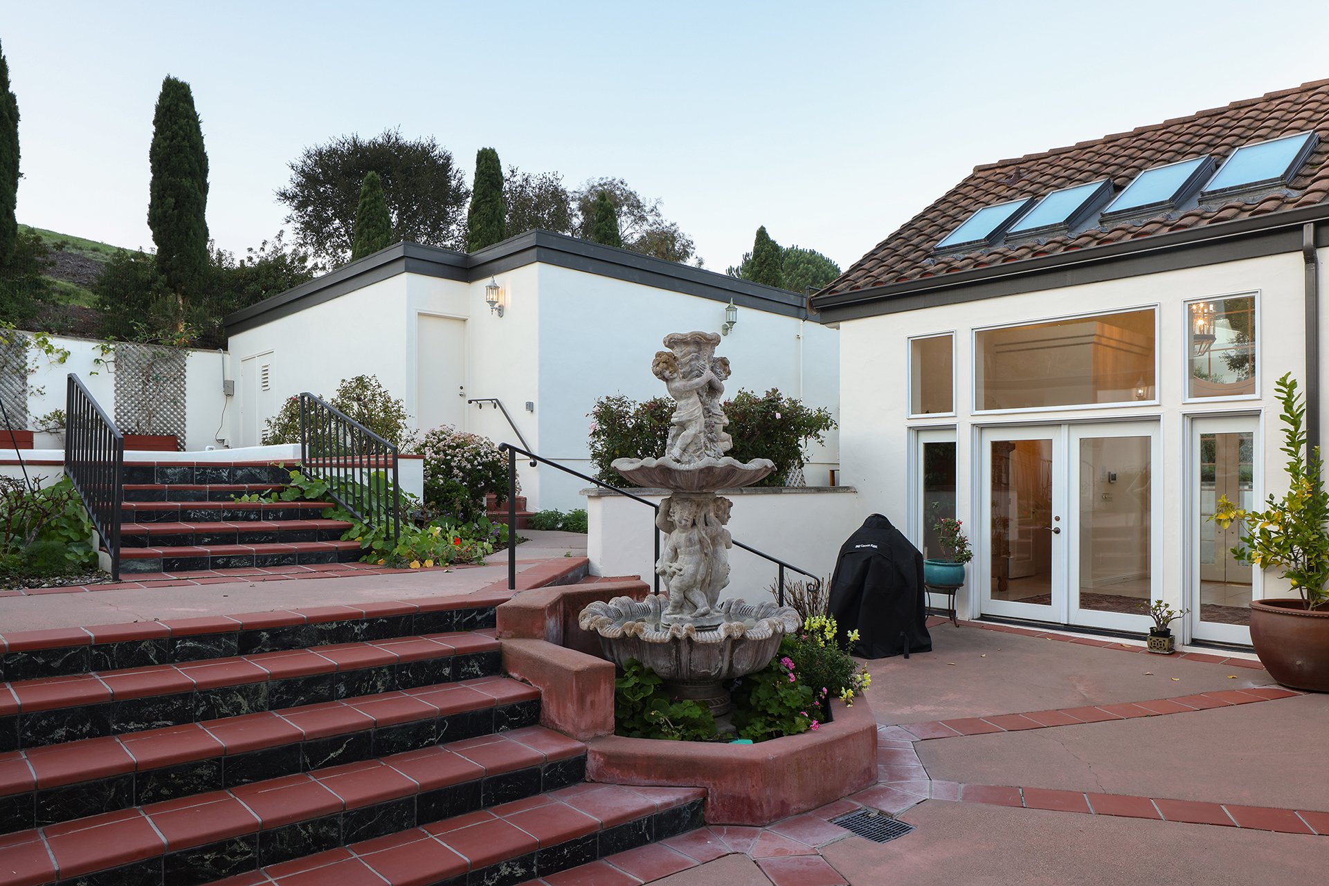 Monterey Paradise - 25691 Whip Road