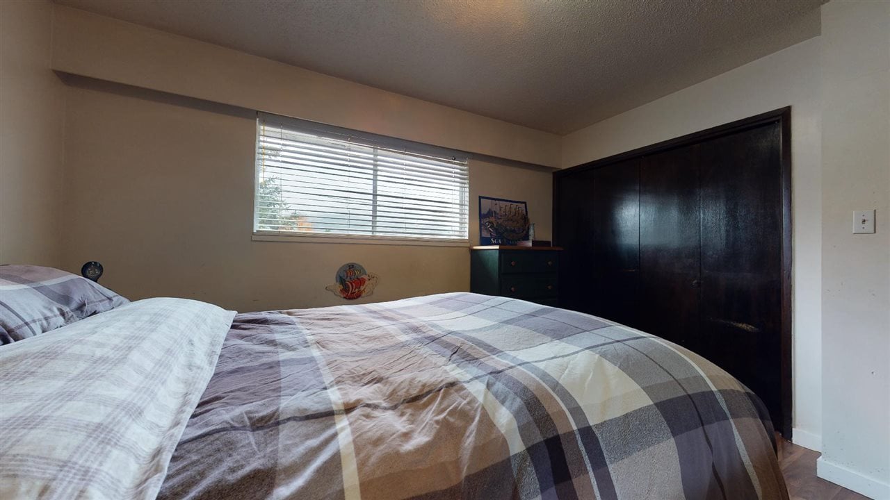 40380 Park Cres