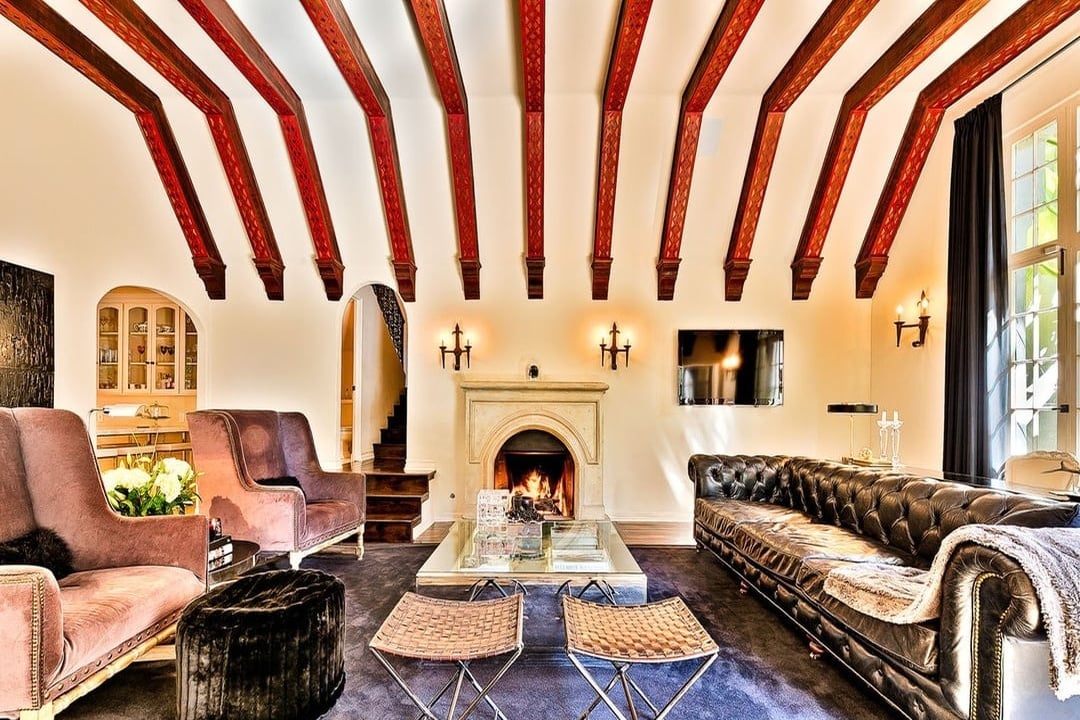 Halo Retreat, N Kings Rd, 90069