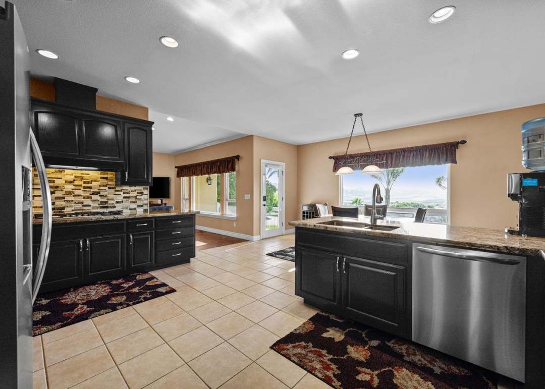 303 Taryn Ct