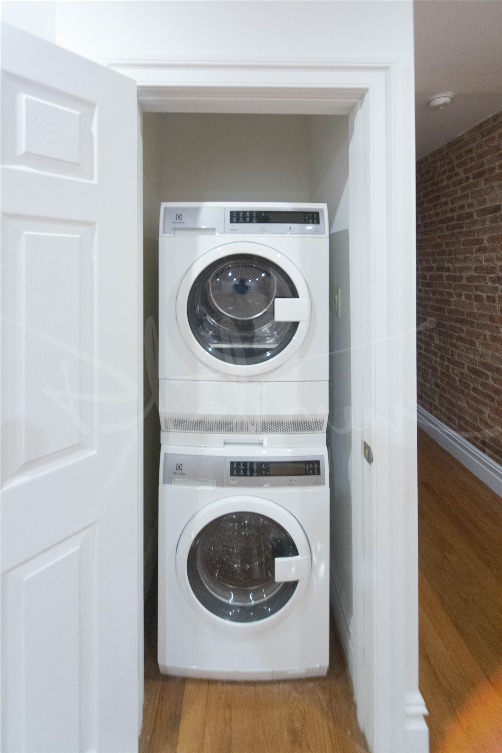 736 Riverside Drive, Apt 1G