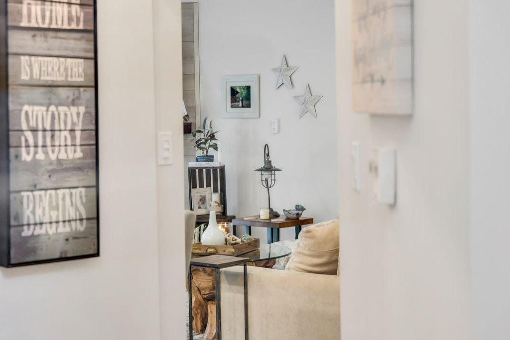 2401 Mamquam Rd, #10