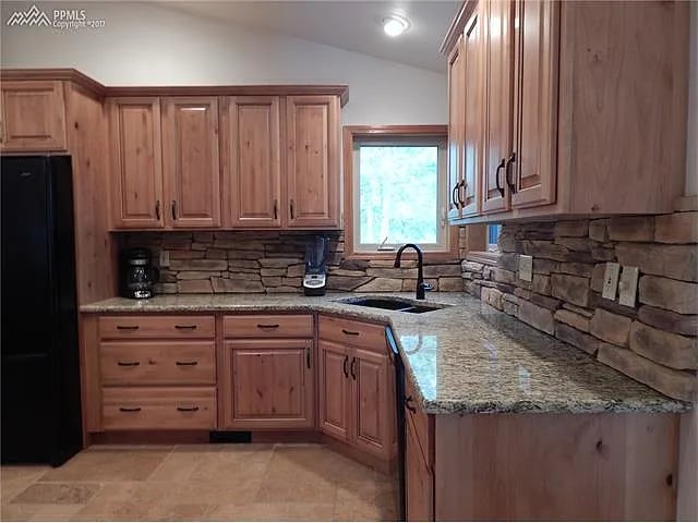 107 Morning Star Cir